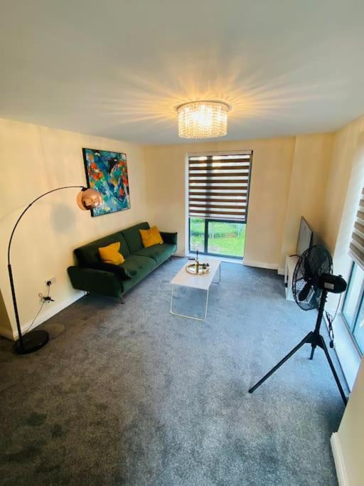 Beautiful And Modern 2 Bedroom Flat In Colindale Edgware Ngoại thất bức ảnh